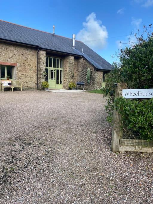 The Wheelhouse At Hewish Mill Villa Bittadon Luaran gambar